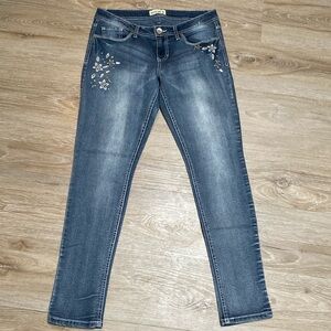 Gasoline ⛽️ Skinny jeans size 11